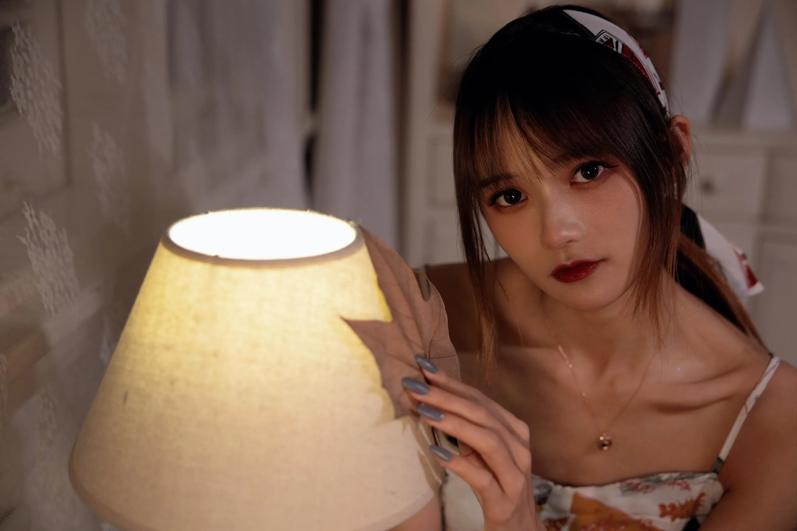 兔子Zzz不吃胡萝卜 – NO.111 晚秋思绪 [21P]插图5